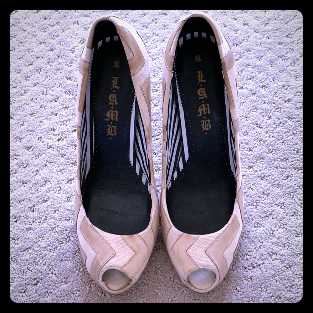 L.A.M.B. Peep Toe Heels Cream/Tan Leather Size 7